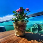 Top View Mamaia